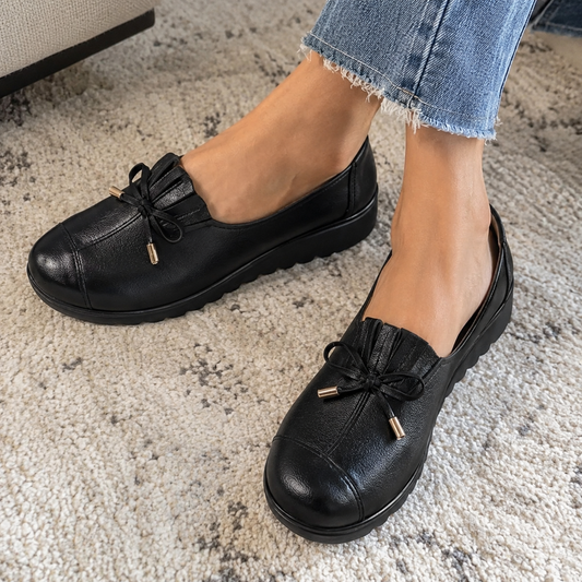 Evelyn | Bow Detail Slip-On Loafers