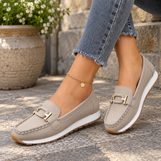 Trinity | Buckle Detail Loafers